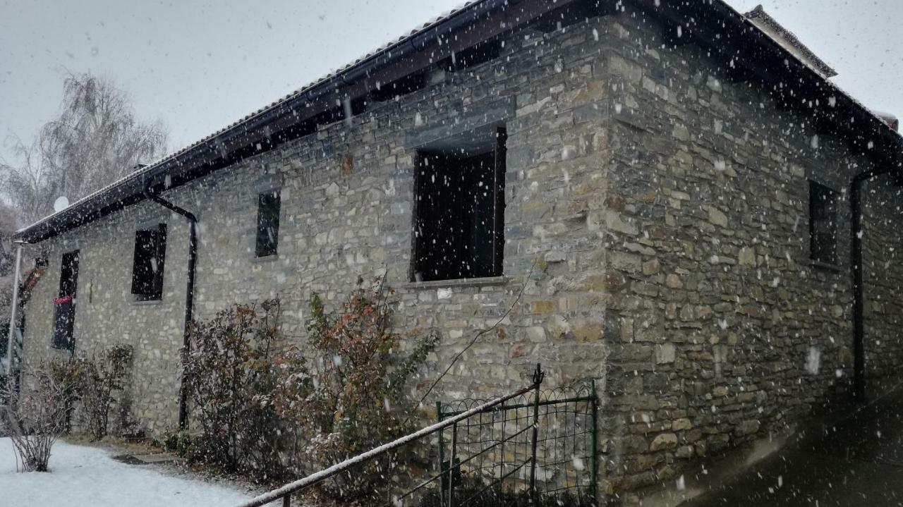 Villa O Zierzo Jaca Exterior foto